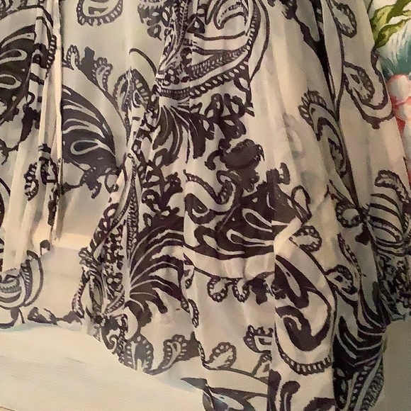 Lilka sheer beach cover or wrap Beige Brown swirls one size this is stretchy🐆 - Picture 3 of 8